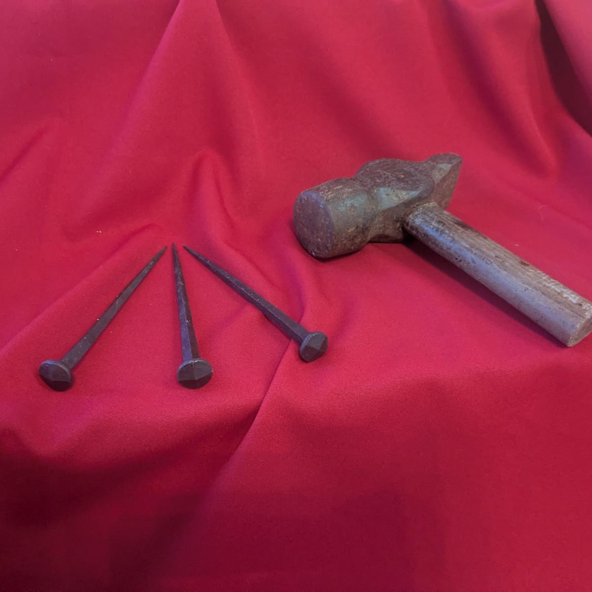Hammer & Nägel